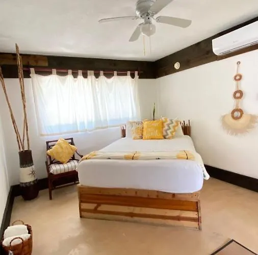 Icastico * Tulum